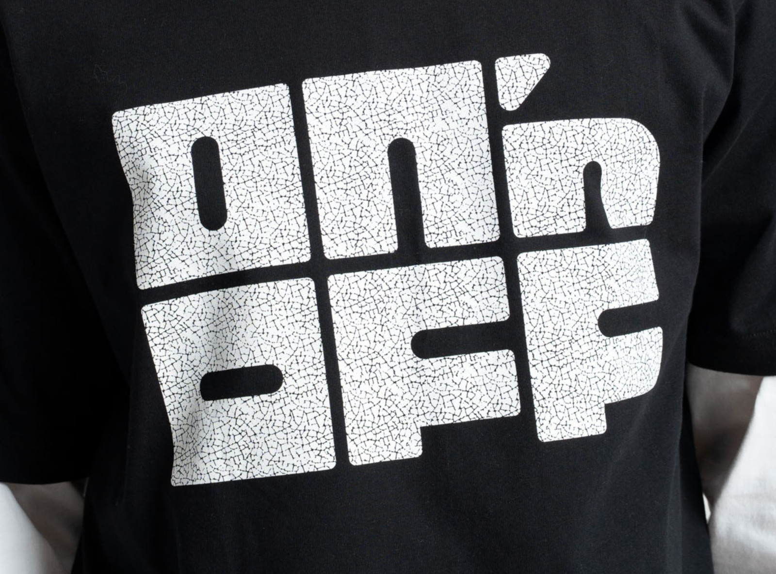 Crack logo t-shirt black
