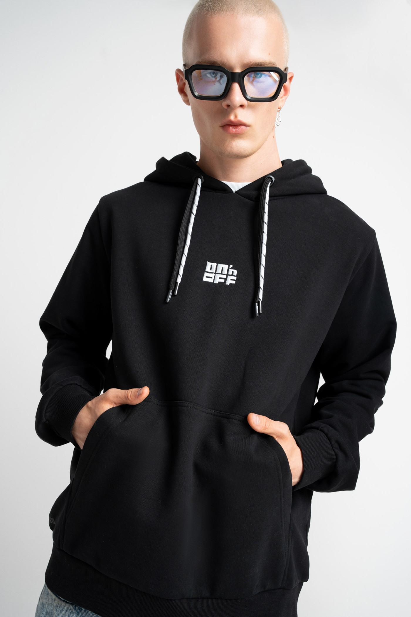 Embroidered logo hoodie black