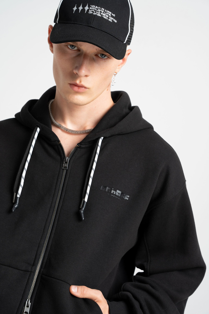 HD claim hoodie zipped black