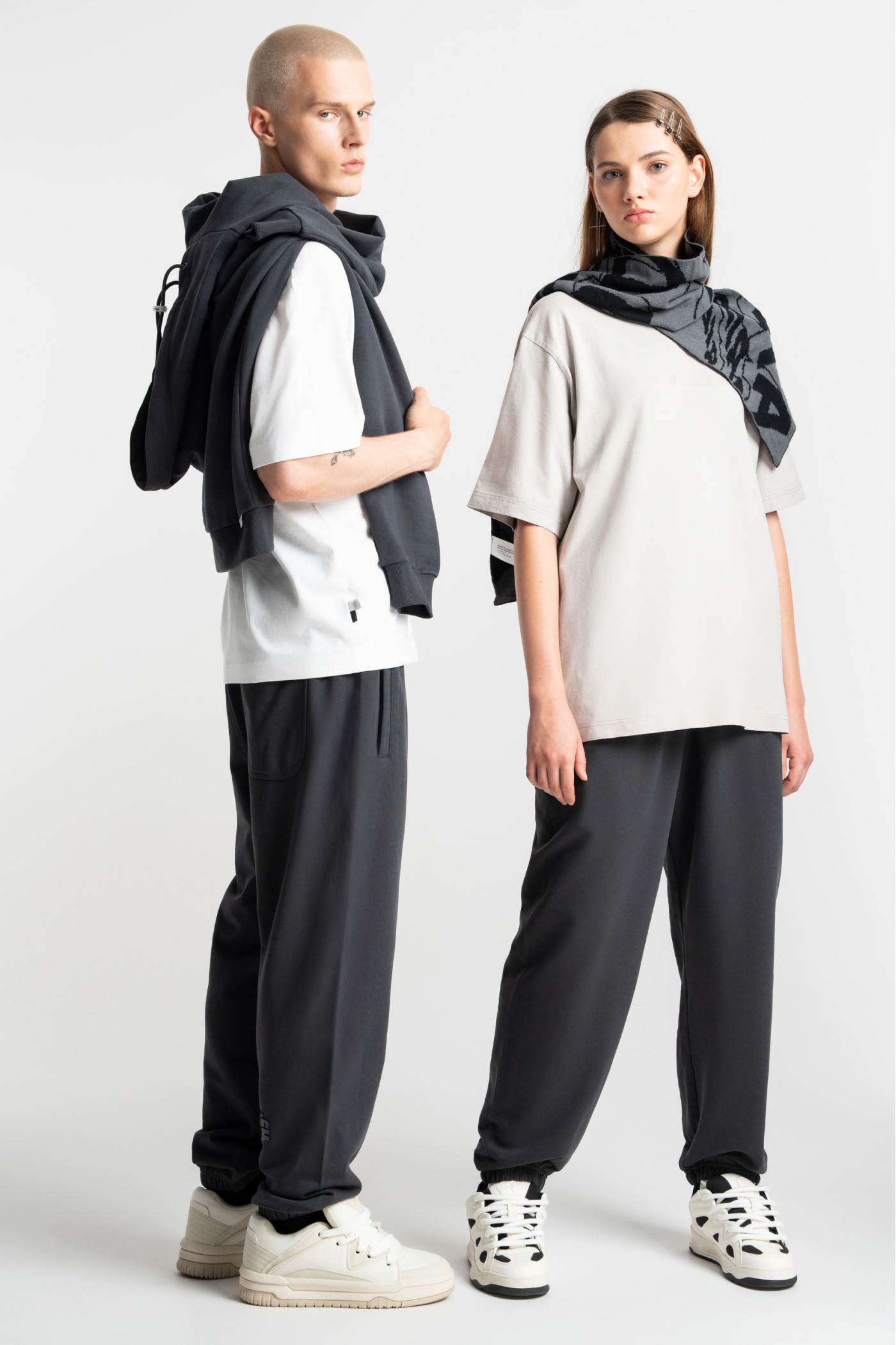 KNITTED LOGO SCARF RIVERSIBLE