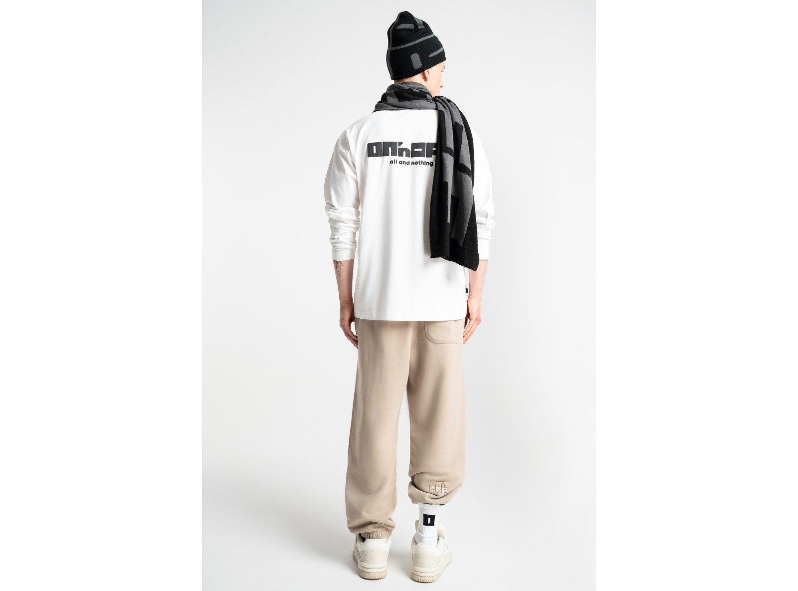 KNITTED LOGO SCARF RIVERSIBLE